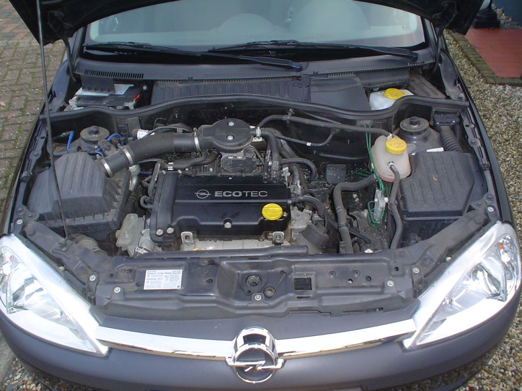 Auto met kapotte motor verkopen Inkoop van auto's die kapot zijn